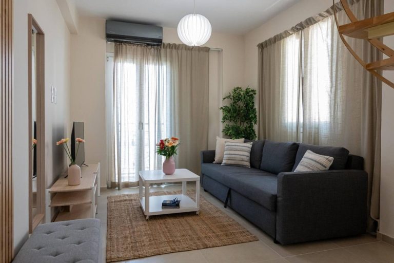 ApartmentB1_038