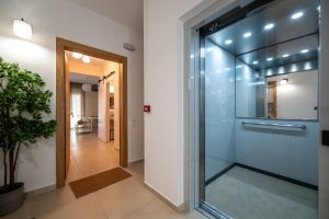 Home ApartmentB2 023 300x200